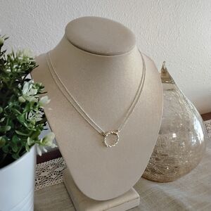 Elegant Gold Necklace